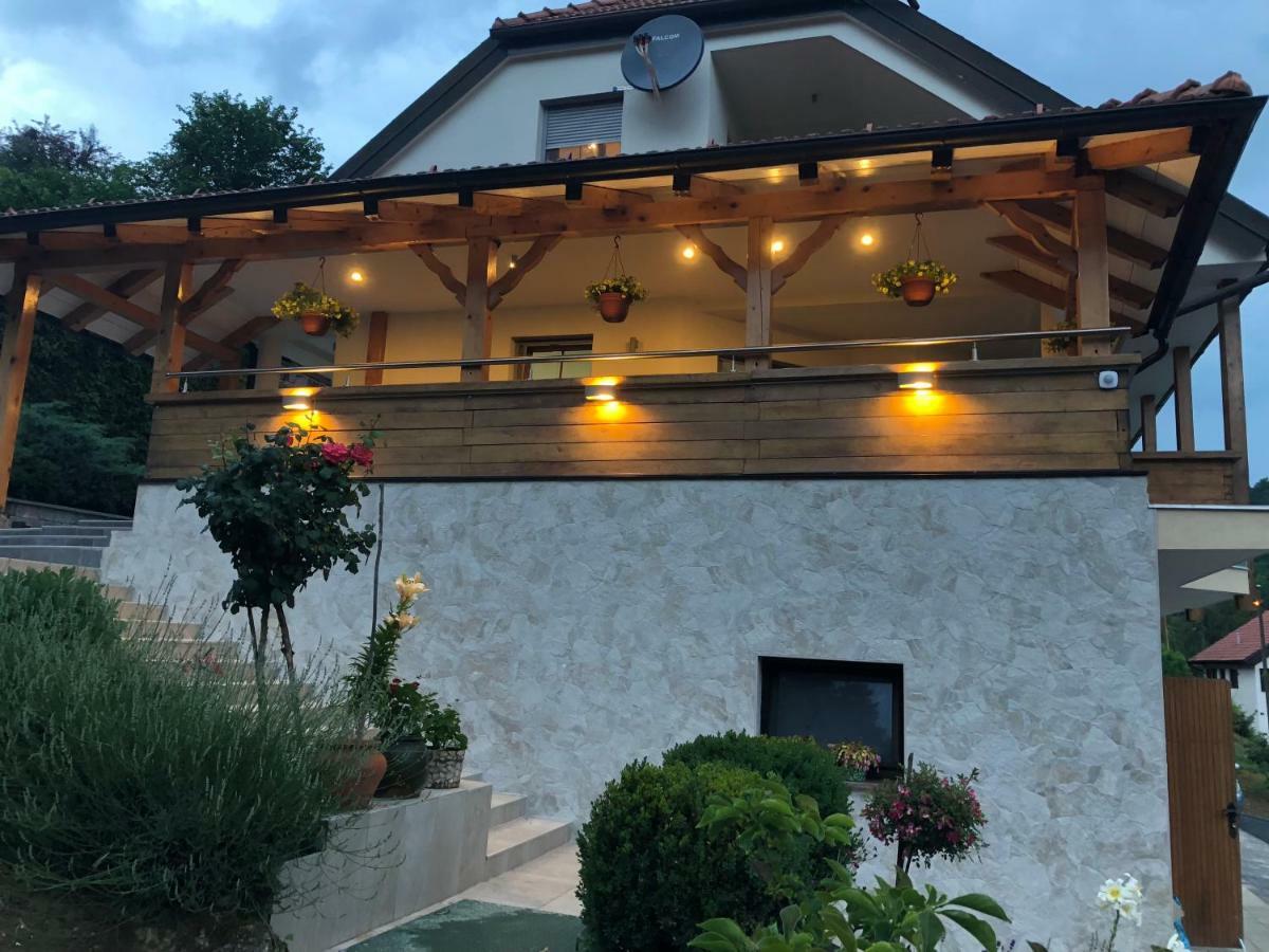 Apartmani Izvor - Тухельське Топліце Екстер'єр фото